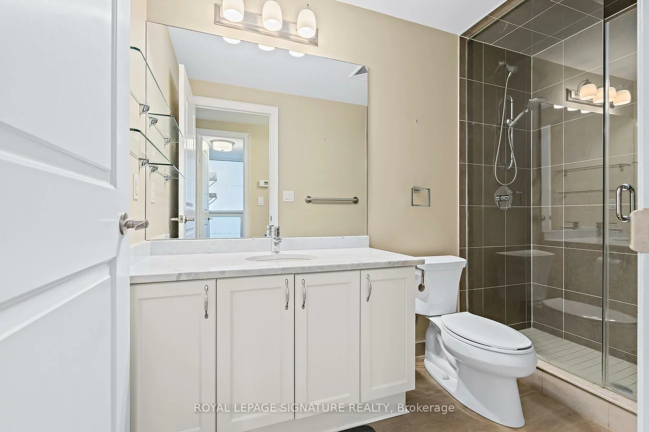 2396, Major Mackenzie, Maple, Vaughan