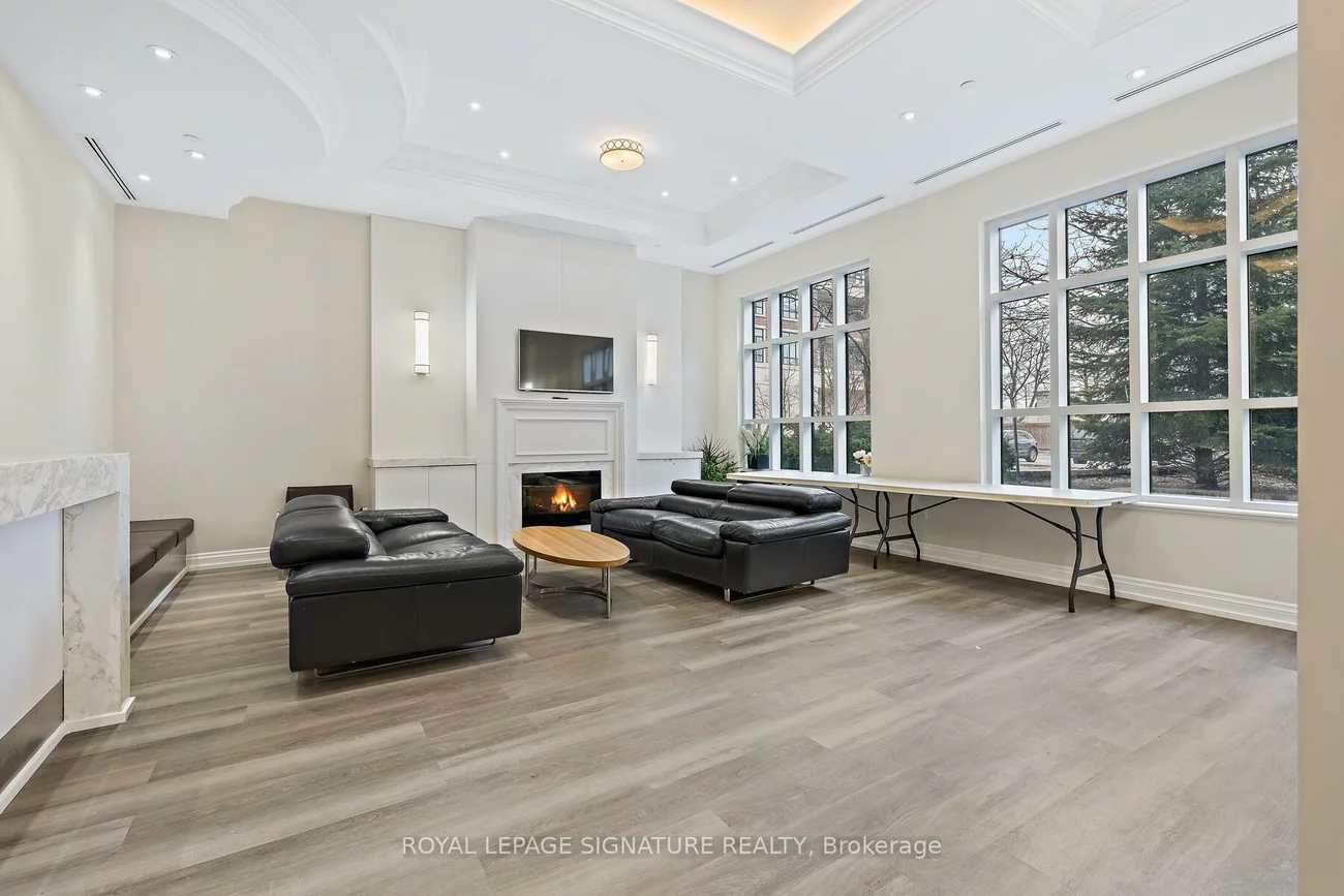 2396, Major Mackenzie, Maple, Vaughan