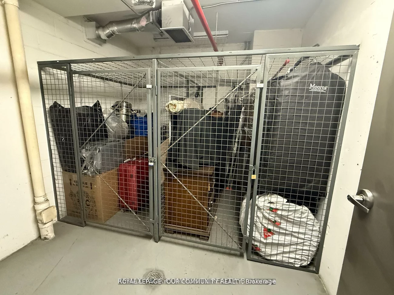 520, Steeles, Crestwood-Springfarm-Yorkhill, Vaughan