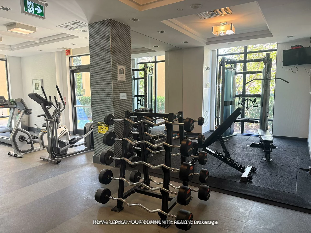 520, Steeles, Crestwood-Springfarm-Yorkhill, Vaughan