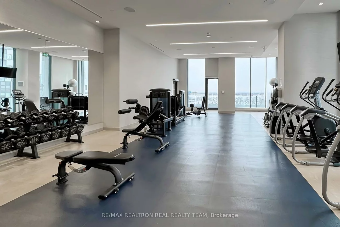 8960, Jane, Vellore Village, Vaughan