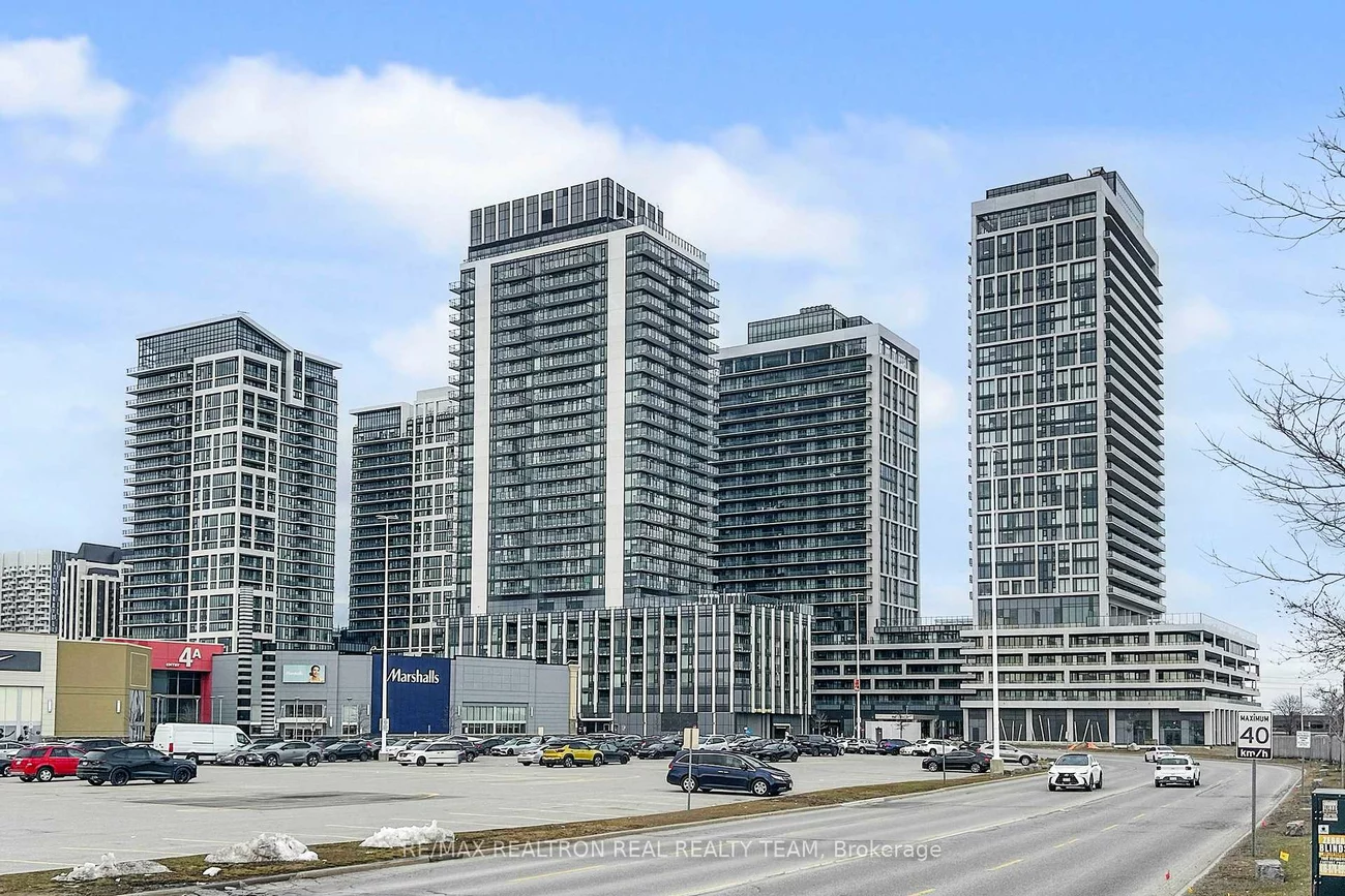 8960, Jane, Vellore Village, Vaughan