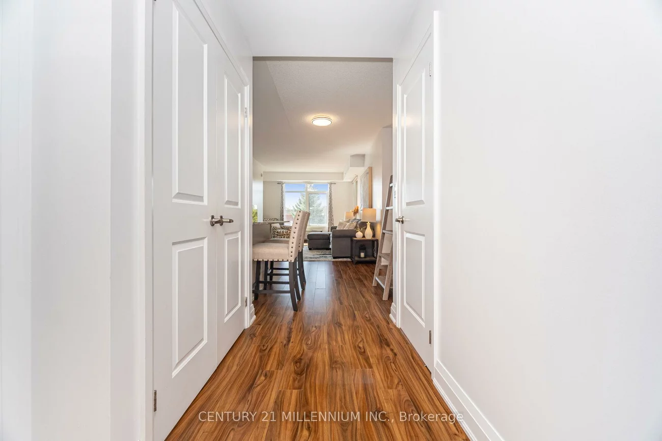 24, Woodstream, Vaughan Grove, Vaughan