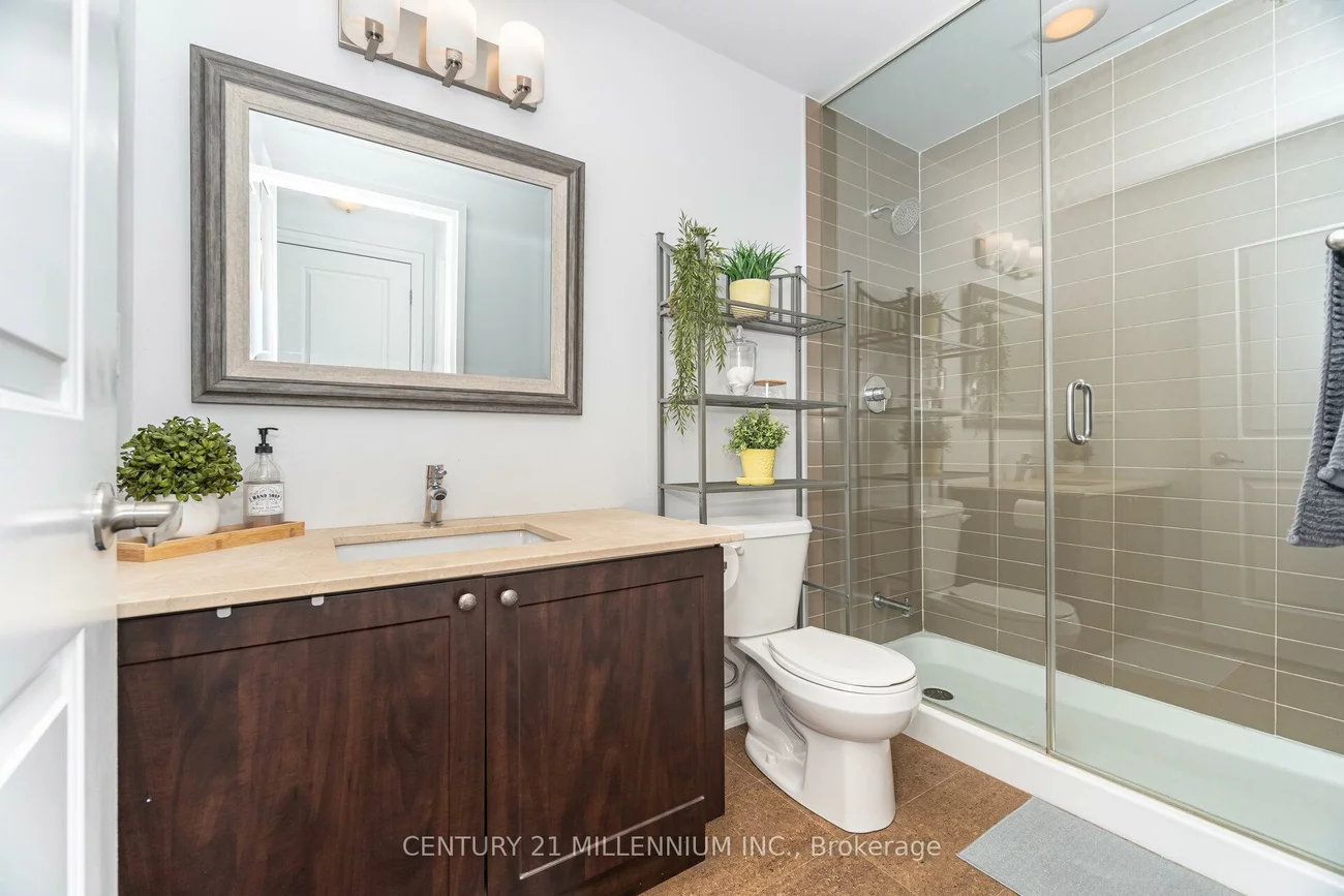 24, Woodstream, Vaughan Grove, Vaughan