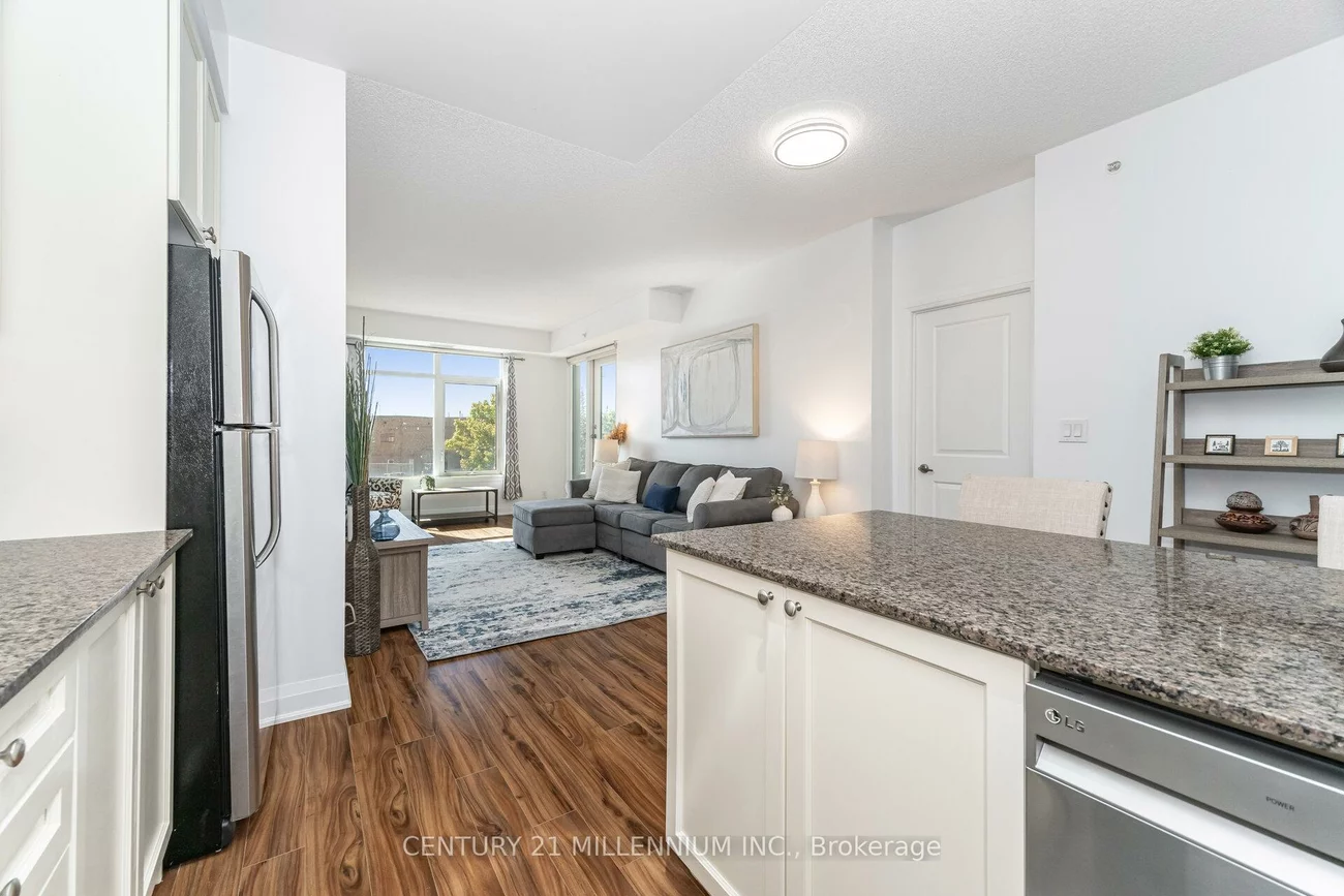 24, Woodstream, Vaughan Grove, Vaughan