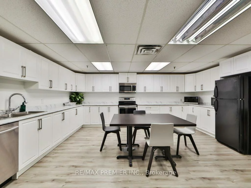 100, Arbors, West Woodbridge, Vaughan