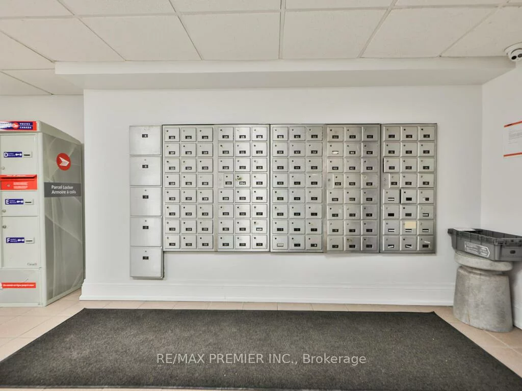 100, Arbors, West Woodbridge, Vaughan