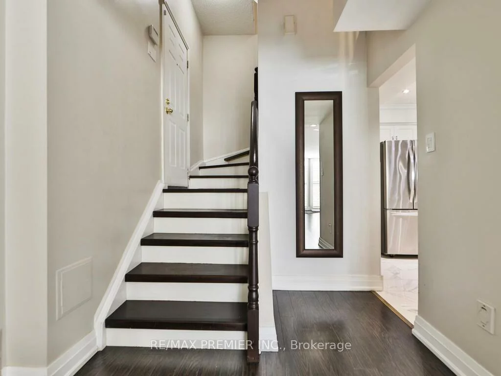 100, Arbors, West Woodbridge, Vaughan