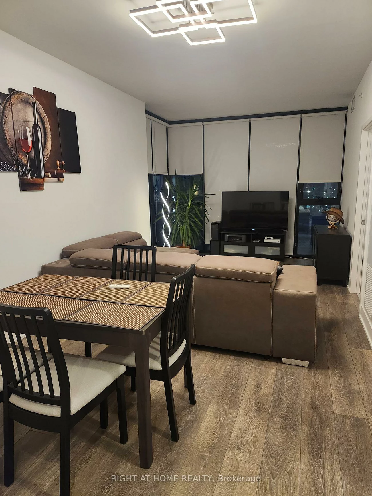 2916, Highway 7, Concord, Vaughan