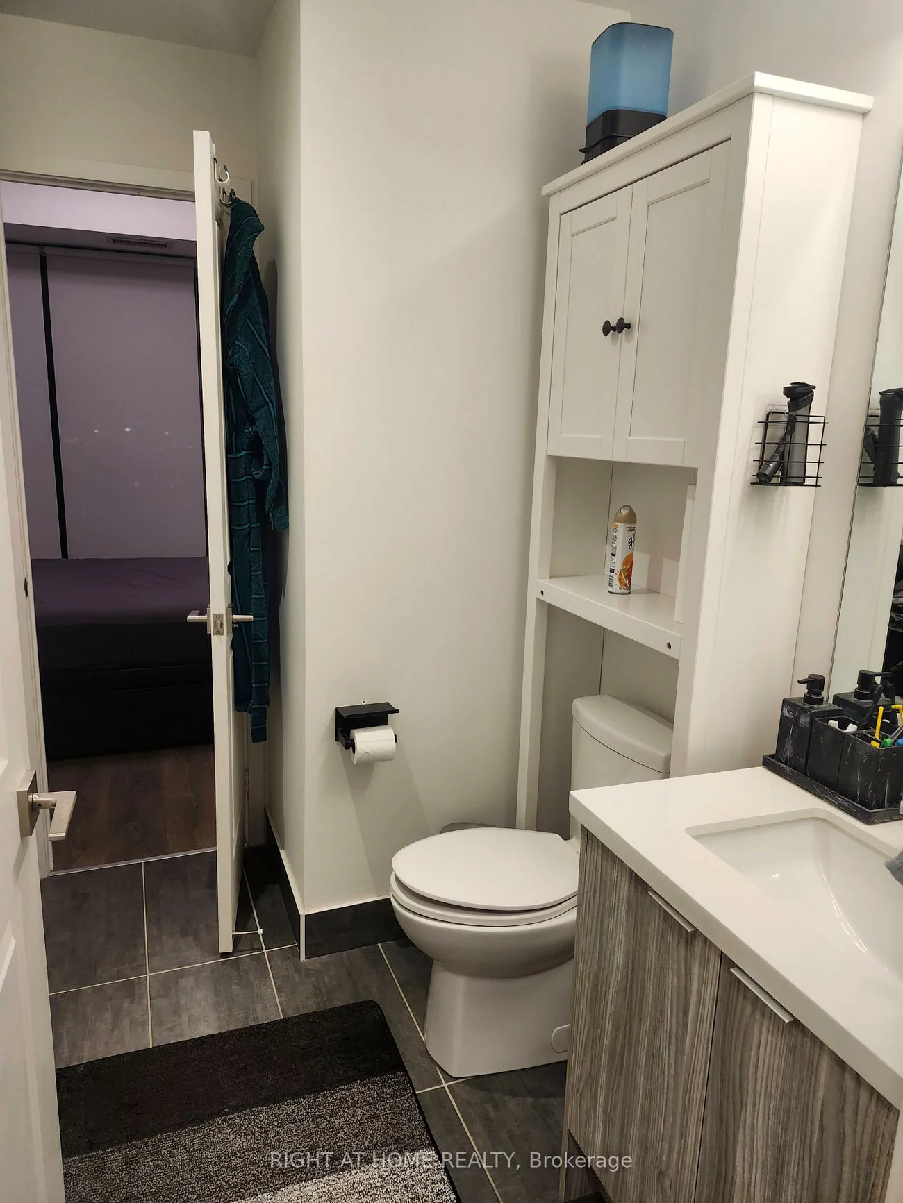 2916, Highway 7, Concord, Vaughan