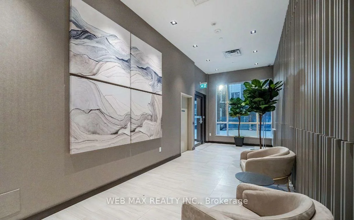 60, Honeycrisp, Vaughan Corporate Centre, Vaughan