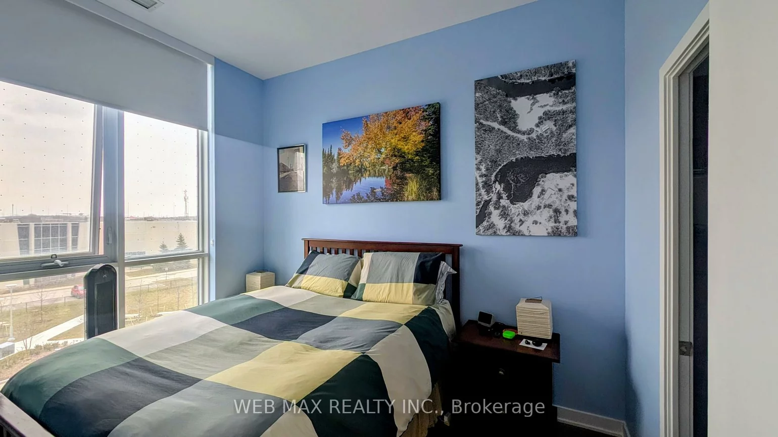 60, Honeycrisp, Vaughan Corporate Centre, Vaughan