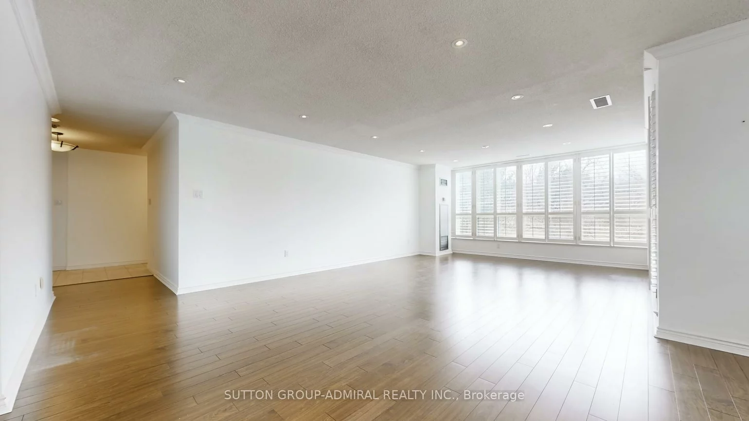 1, Clark, Crestwood-Springfarm-Yorkhill, Vaughan