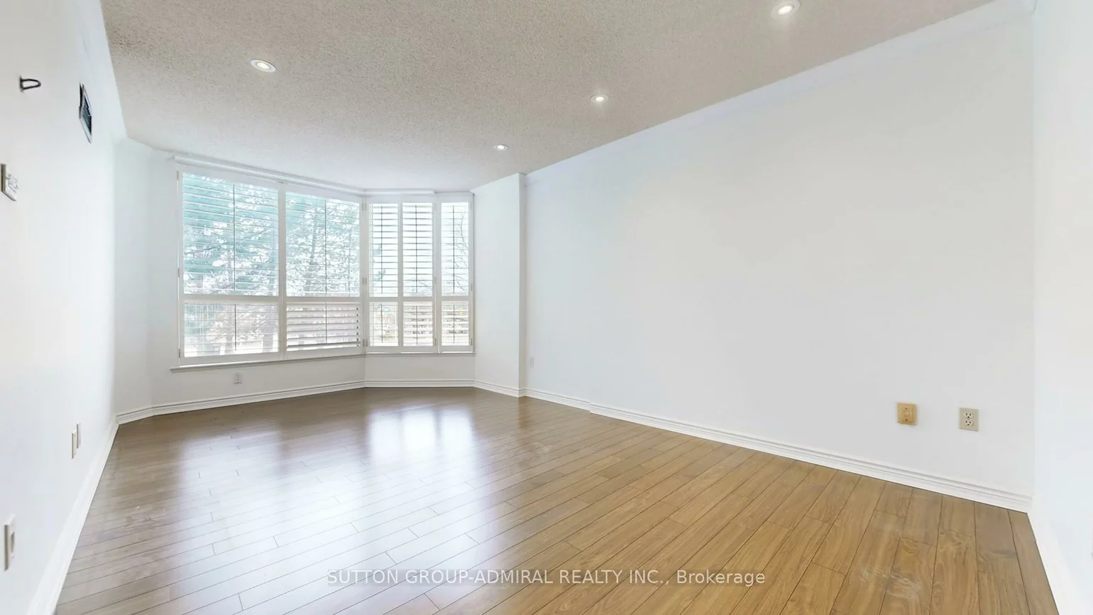 1, Clark, Crestwood-Springfarm-Yorkhill, Vaughan