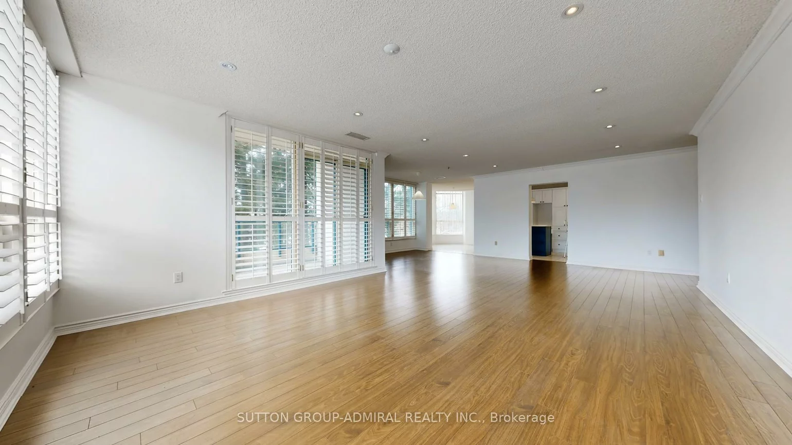 1, Clark, Crestwood-Springfarm-Yorkhill, Vaughan