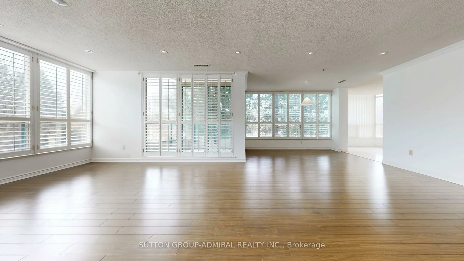 1, Clark, Crestwood-Springfarm-Yorkhill, Vaughan