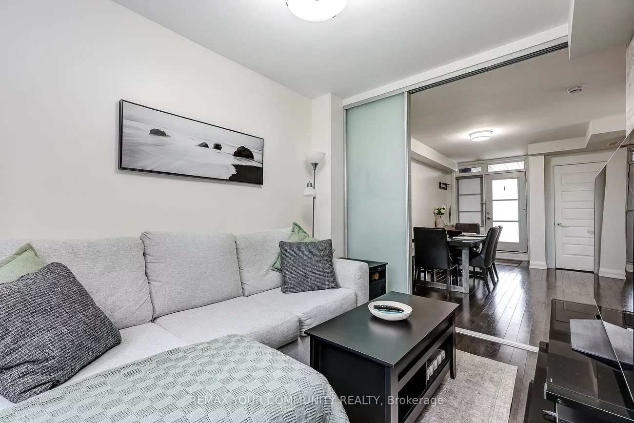 8169, Kipling, West Woodbridge, Vaughan