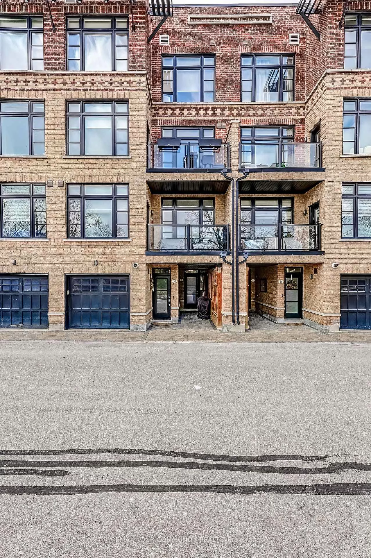 8169, Kipling, West Woodbridge, Vaughan