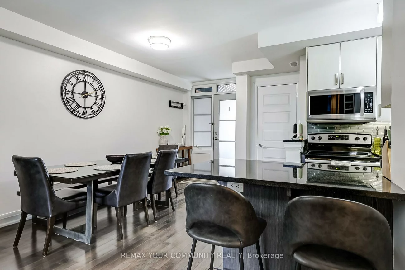 8169, Kipling, West Woodbridge, Vaughan