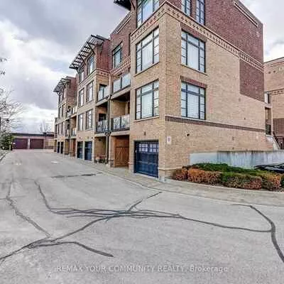 8169, Kipling, West Woodbridge, Vaughan