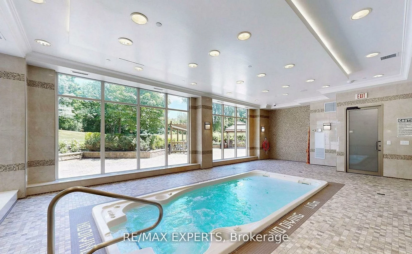 9255, Jane, Maple, Vaughan