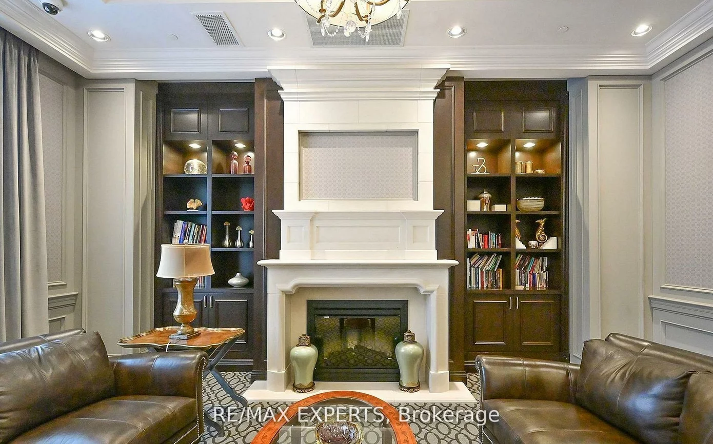 9255, Jane, Maple, Vaughan