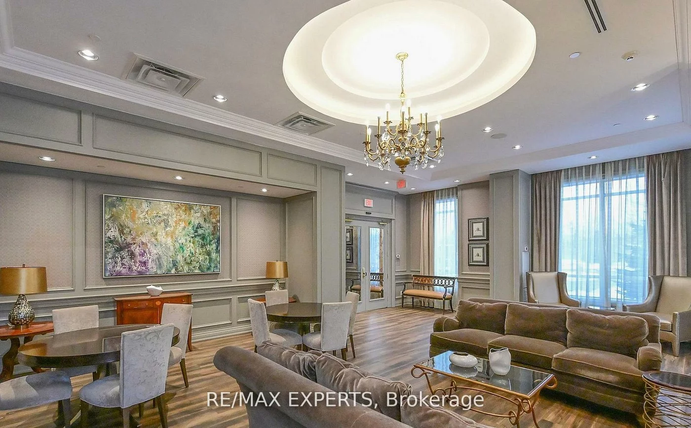 9255, Jane, Maple, Vaughan