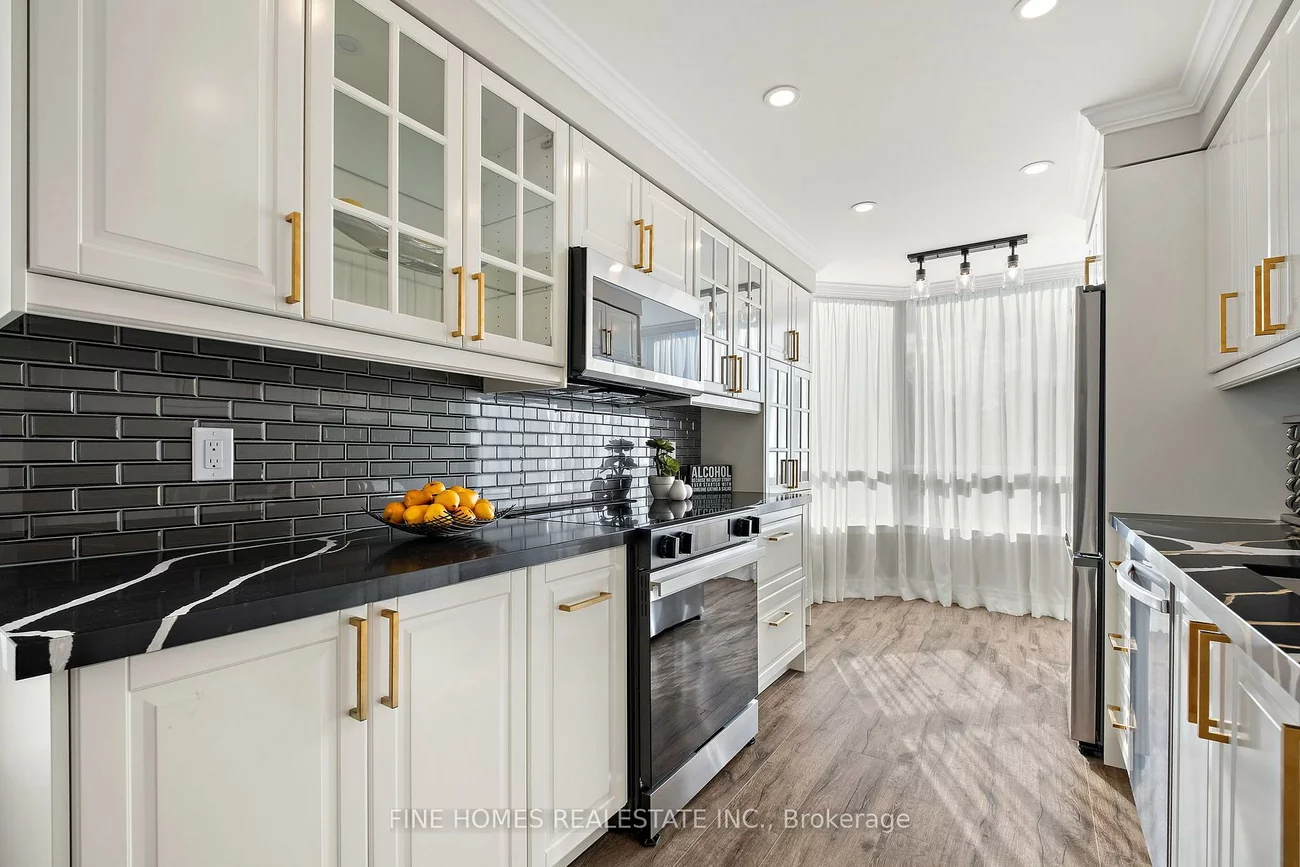 120, promenade, Brownridge, Vaughan