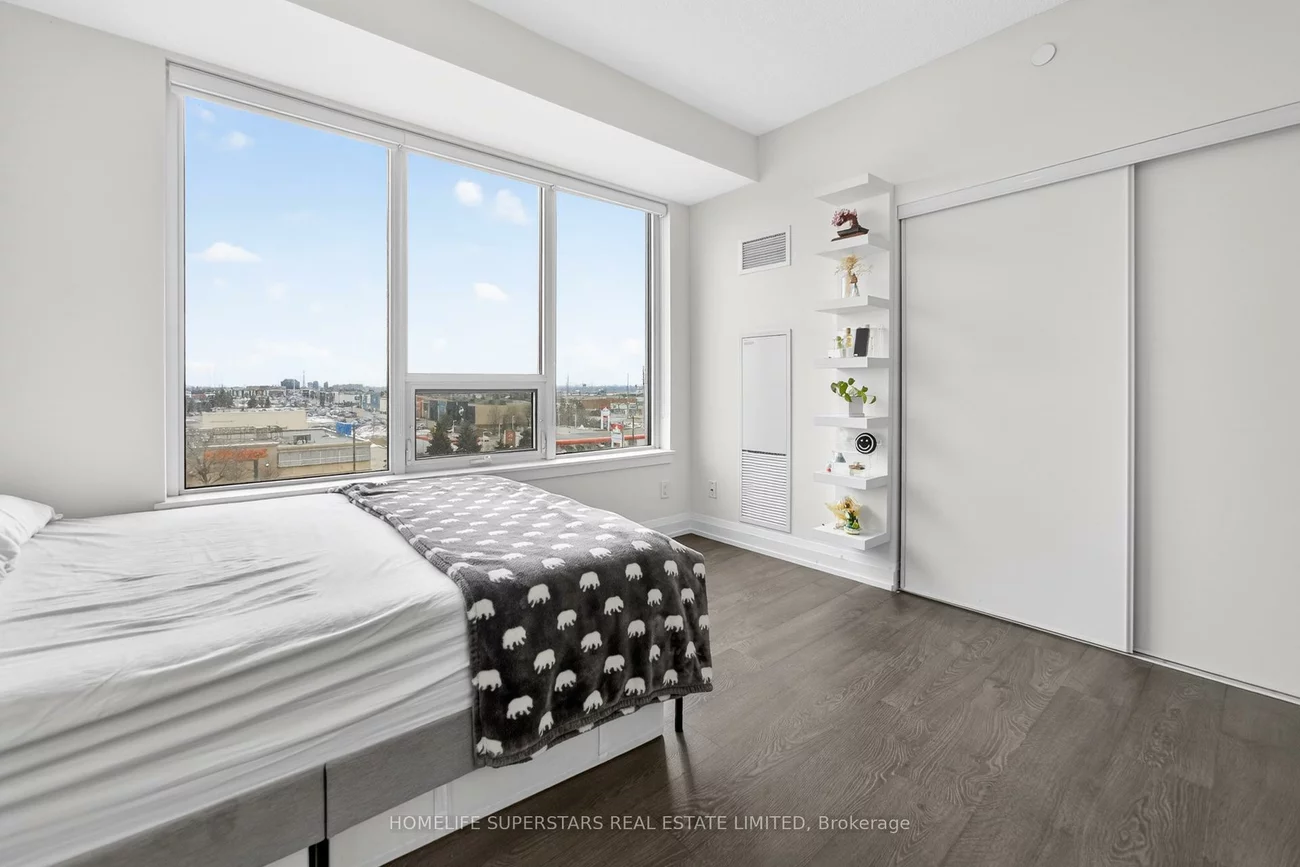 3600, Highway 7, Vaughan Corporate Centre, Vaughan