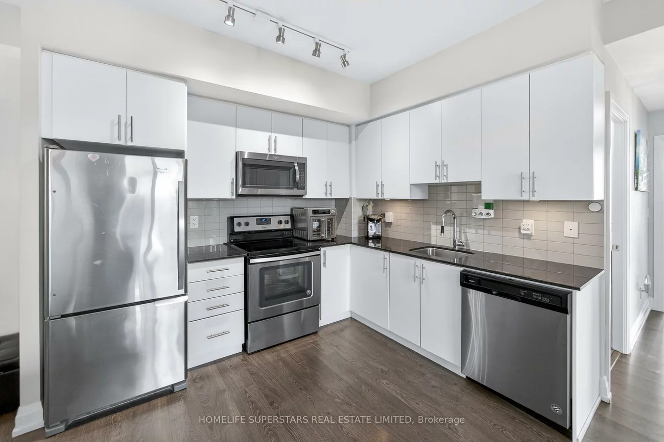 3600, Highway 7, Vaughan Corporate Centre, Vaughan