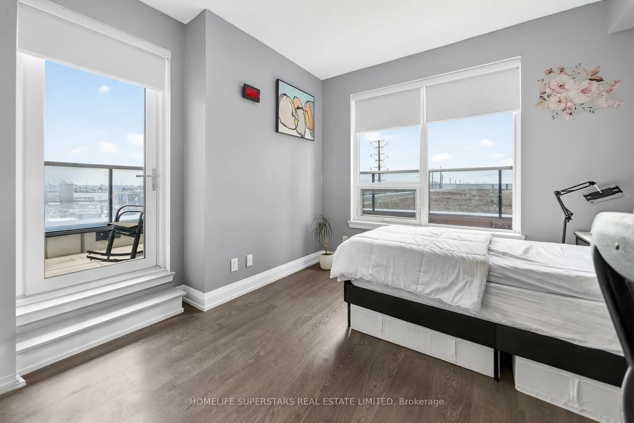 3600, Highway 7, Vaughan Corporate Centre, Vaughan