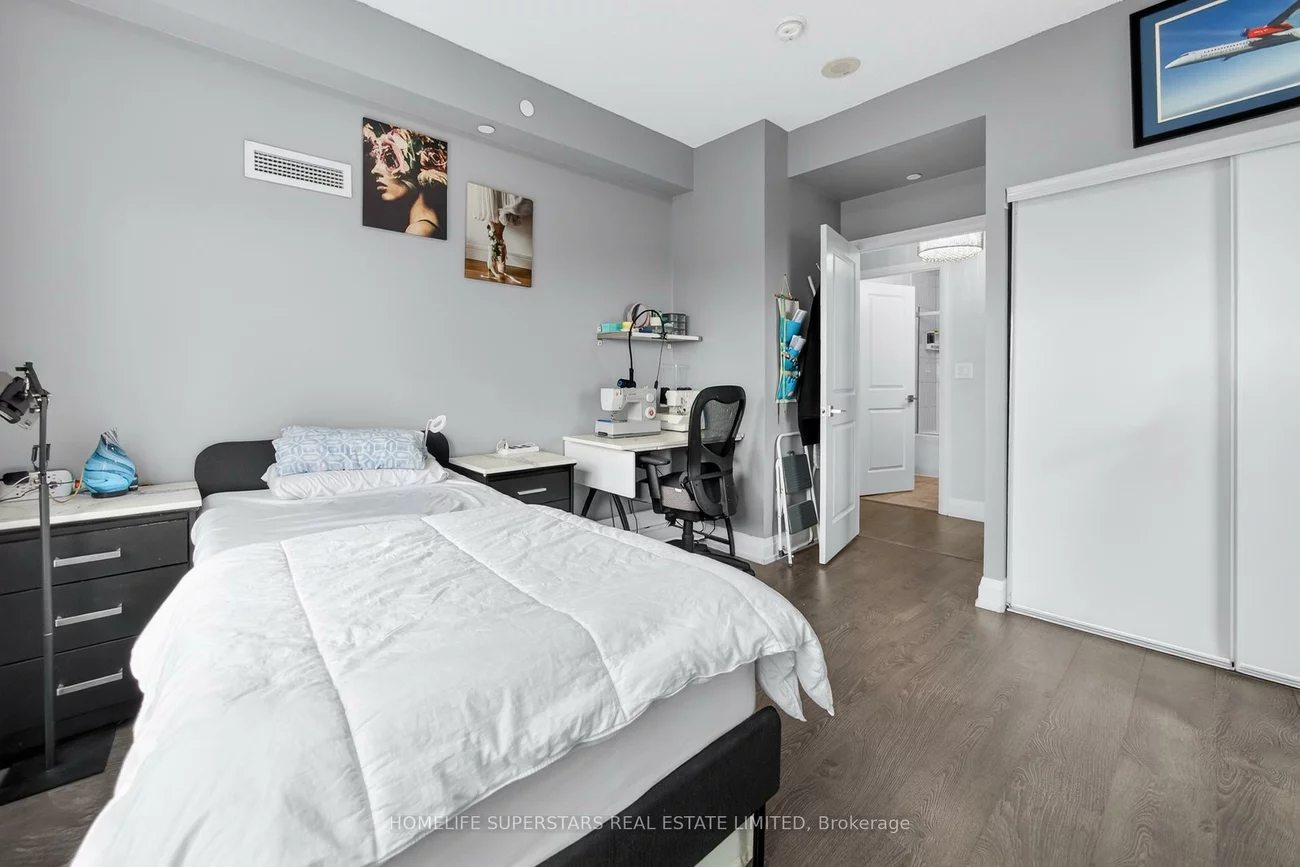 3600, Highway 7, Vaughan Corporate Centre, Vaughan