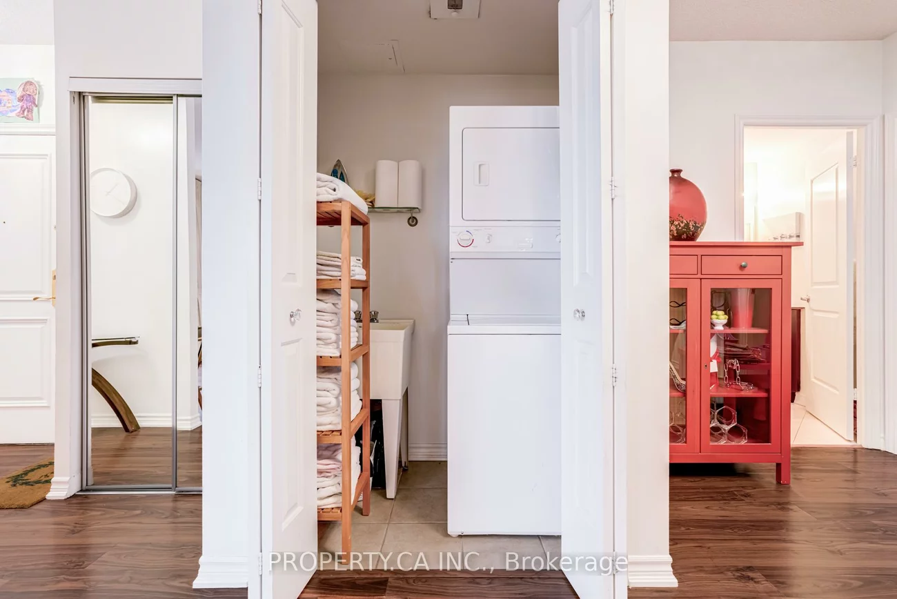 9235, Jane, Maple, Vaughan