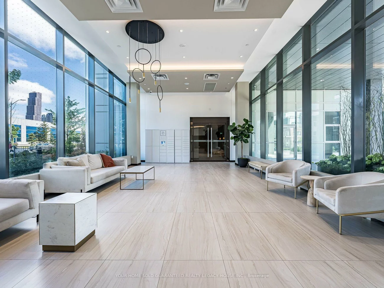 38, Honeycrisp, Vaughan Corporate Centre, Vaughan