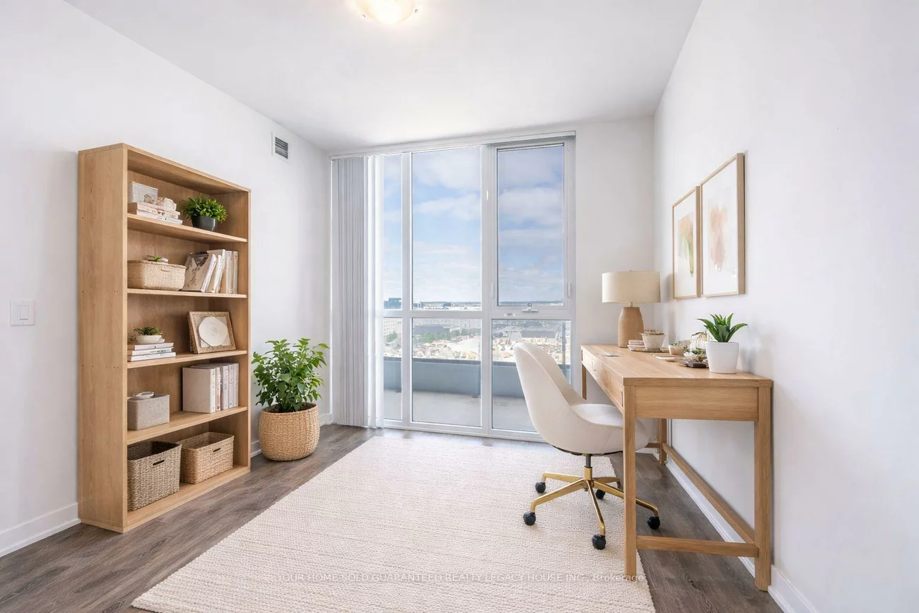 38, Honeycrisp, Vaughan Corporate Centre, Vaughan