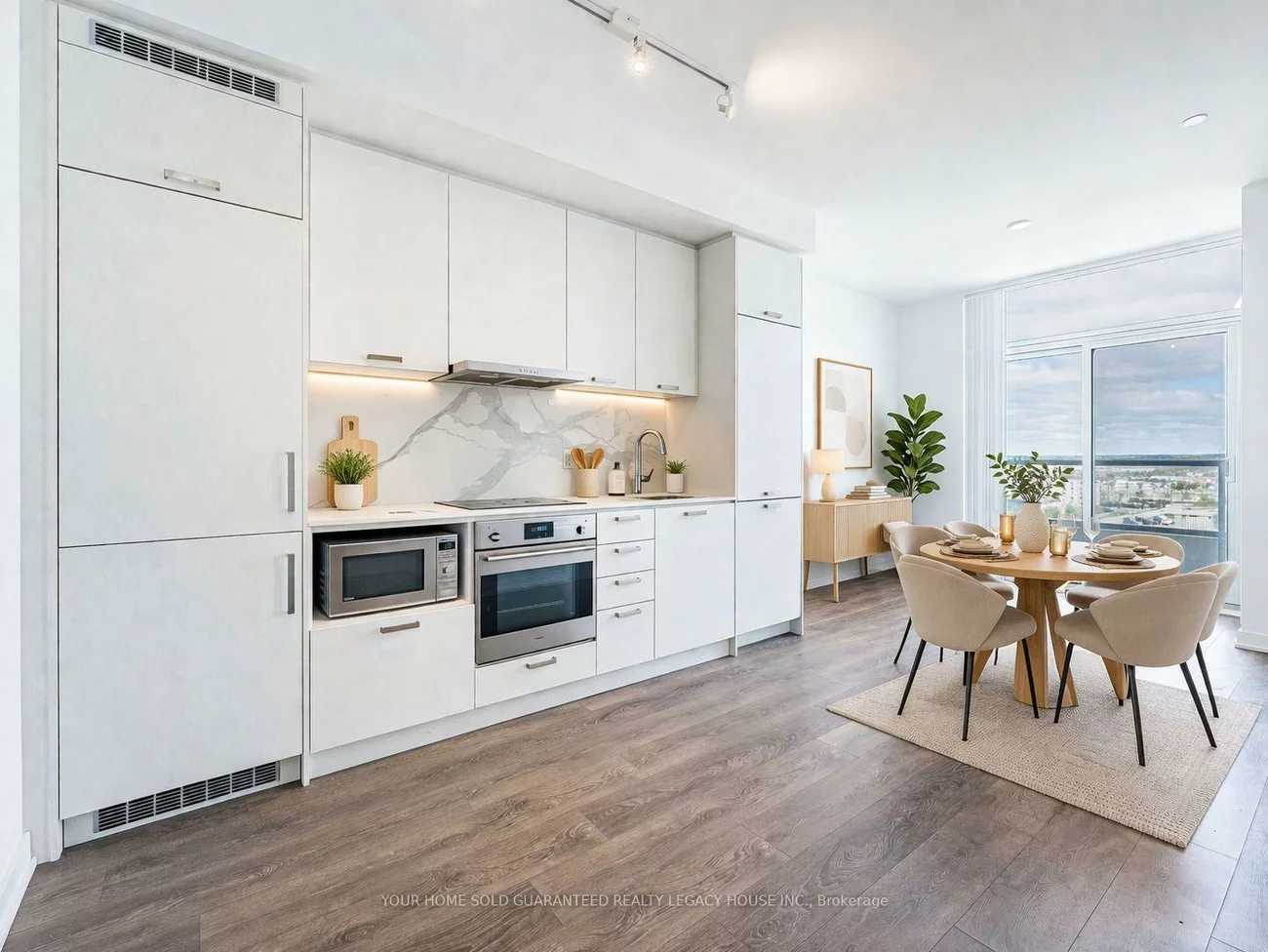 38, Honeycrisp, Vaughan Corporate Centre, Vaughan