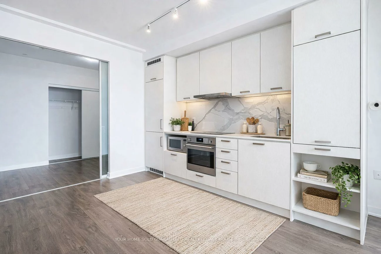 38, Honeycrisp, Vaughan Corporate Centre, Vaughan