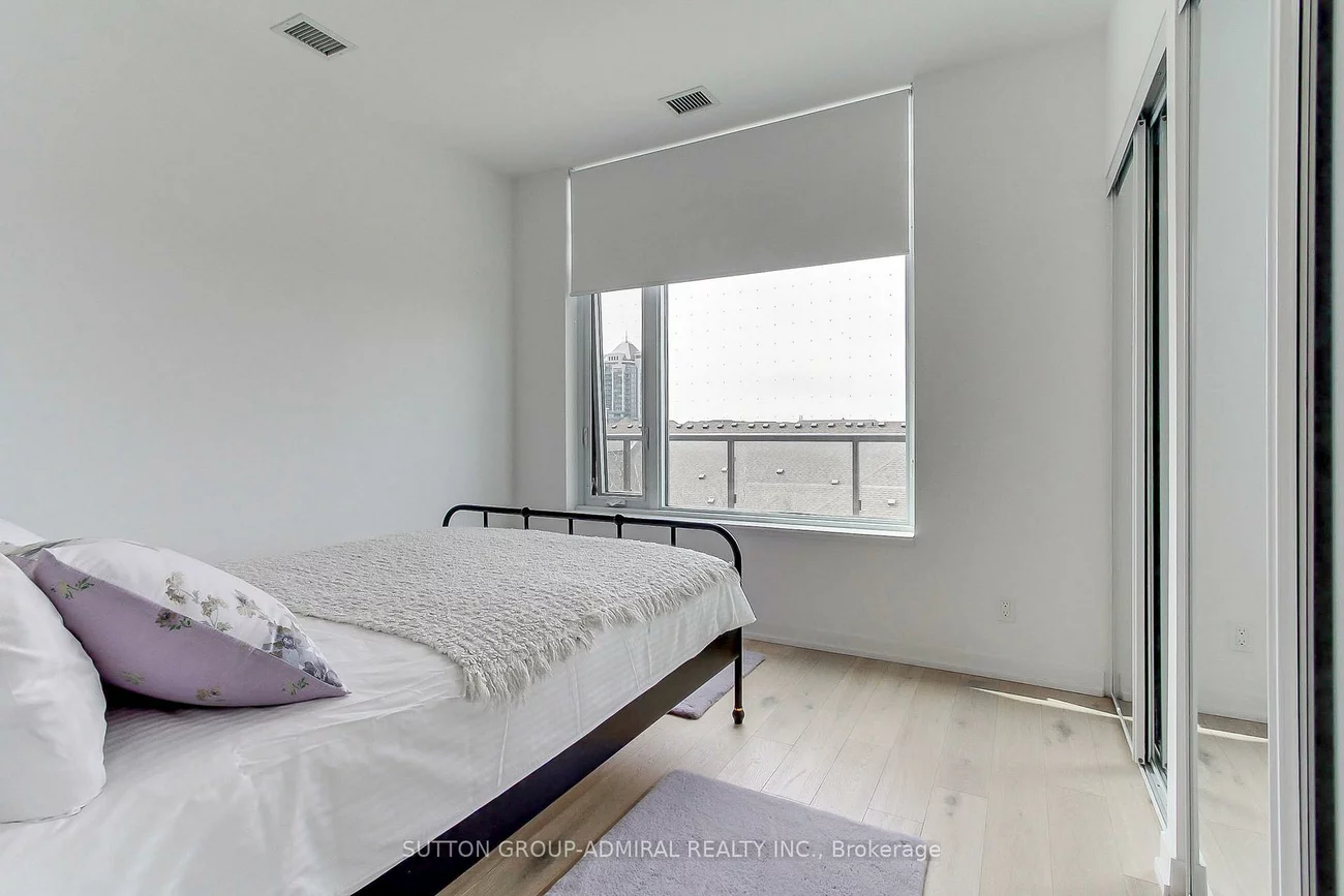 8, Beverley, Beverley Glen, Vaughan