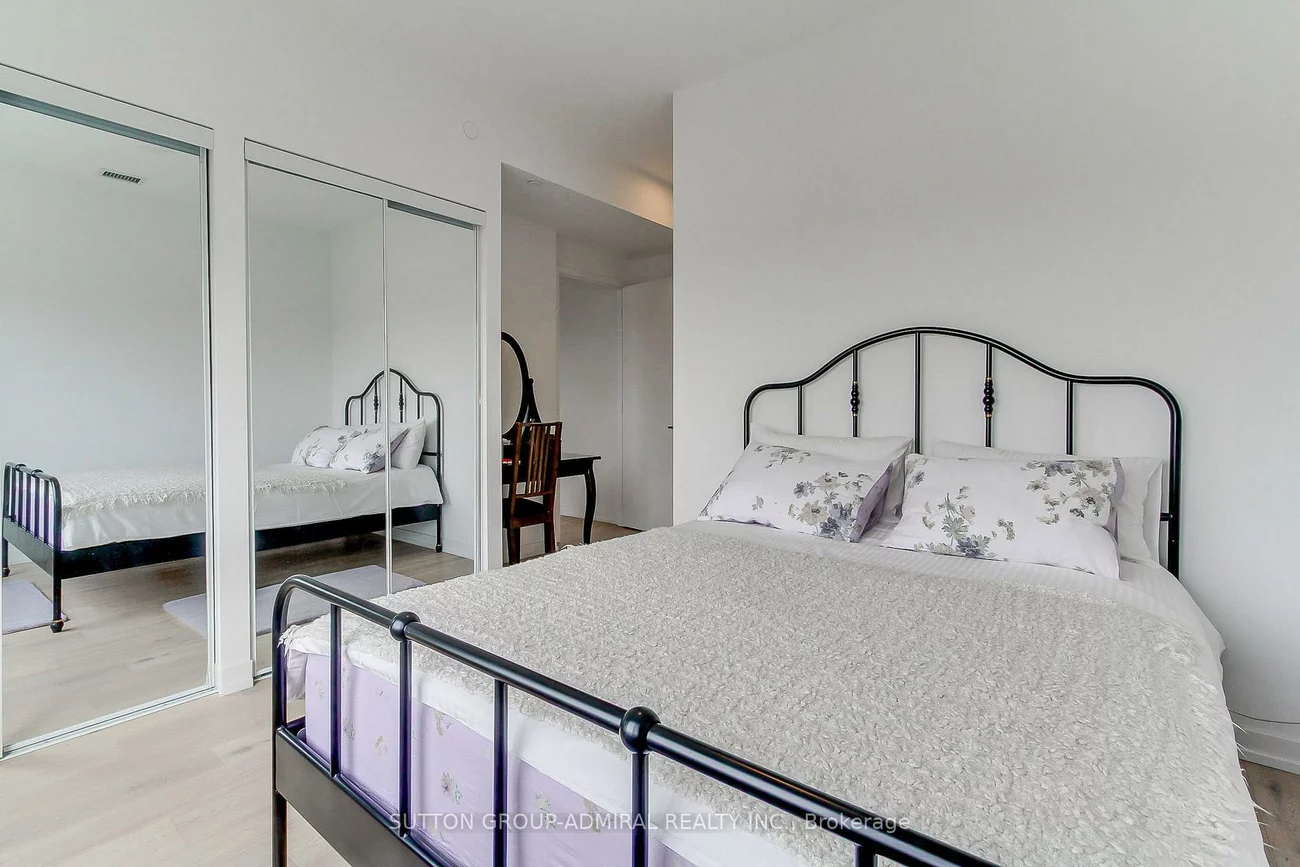 8, Beverley, Beverley Glen, Vaughan