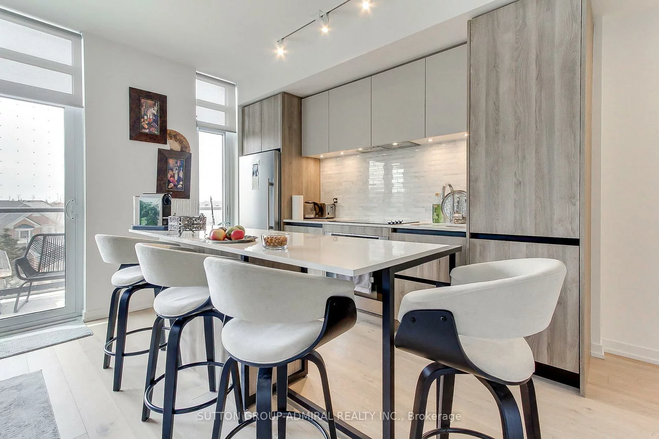 8, Beverley, Beverley Glen, Vaughan