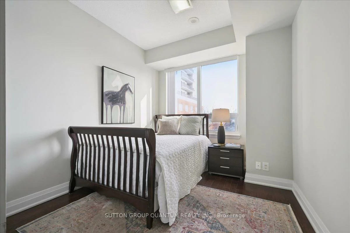 520, Steeles, Crestwood-Springfarm-Yorkhill, Vaughan