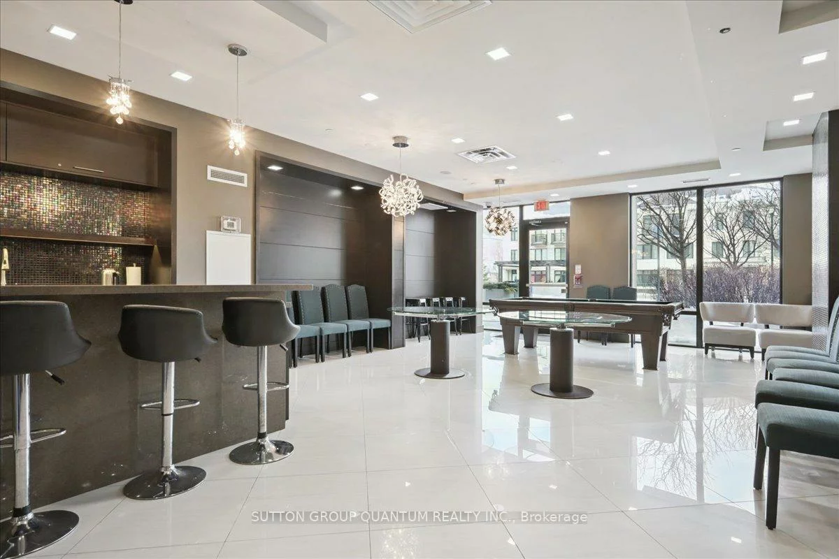 520, Steeles, Crestwood-Springfarm-Yorkhill, Vaughan