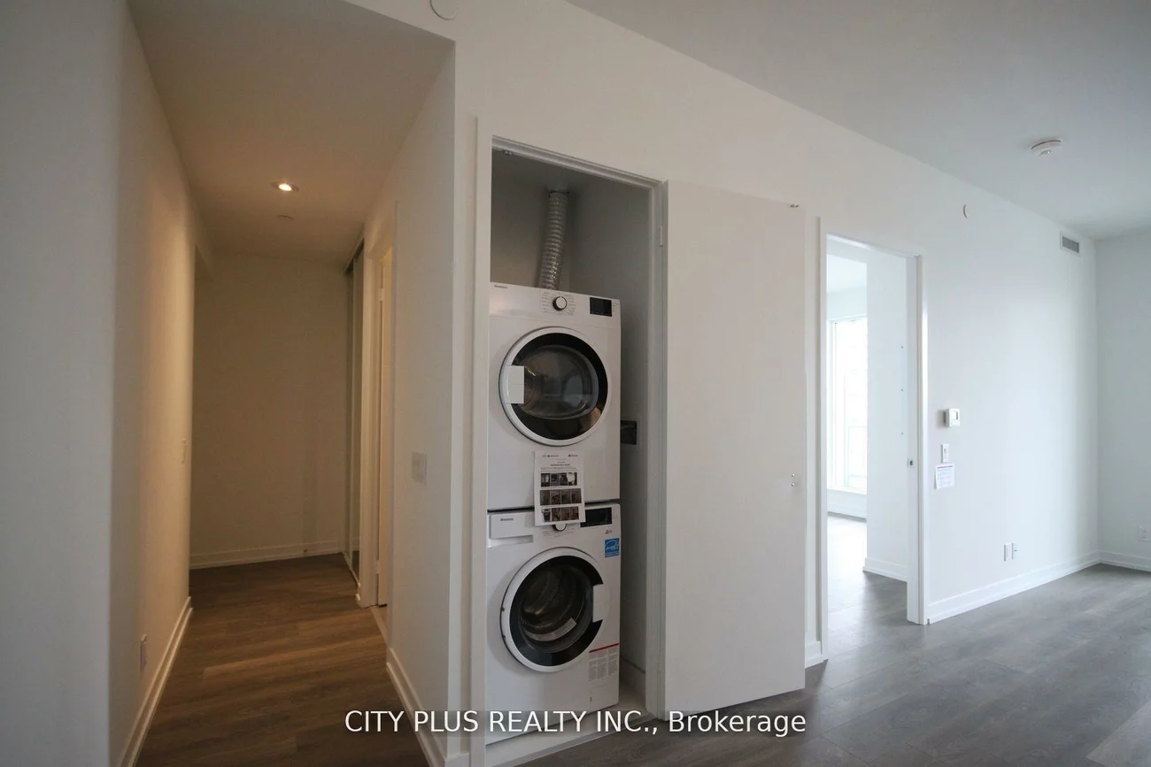 950, Portage, Concord, Vaughan