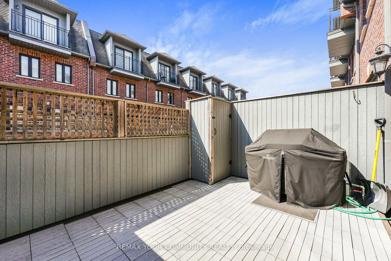 16, Agar, West Woodbridge, Vaughan