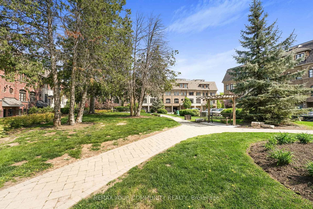 16, Agar, West Woodbridge, Vaughan