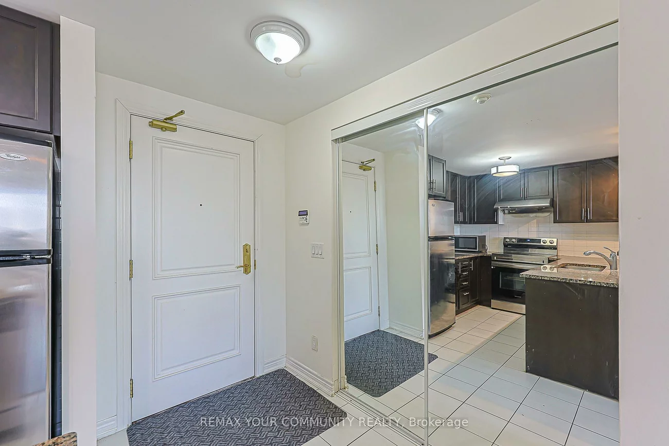 9245, Jane, Maple, Vaughan