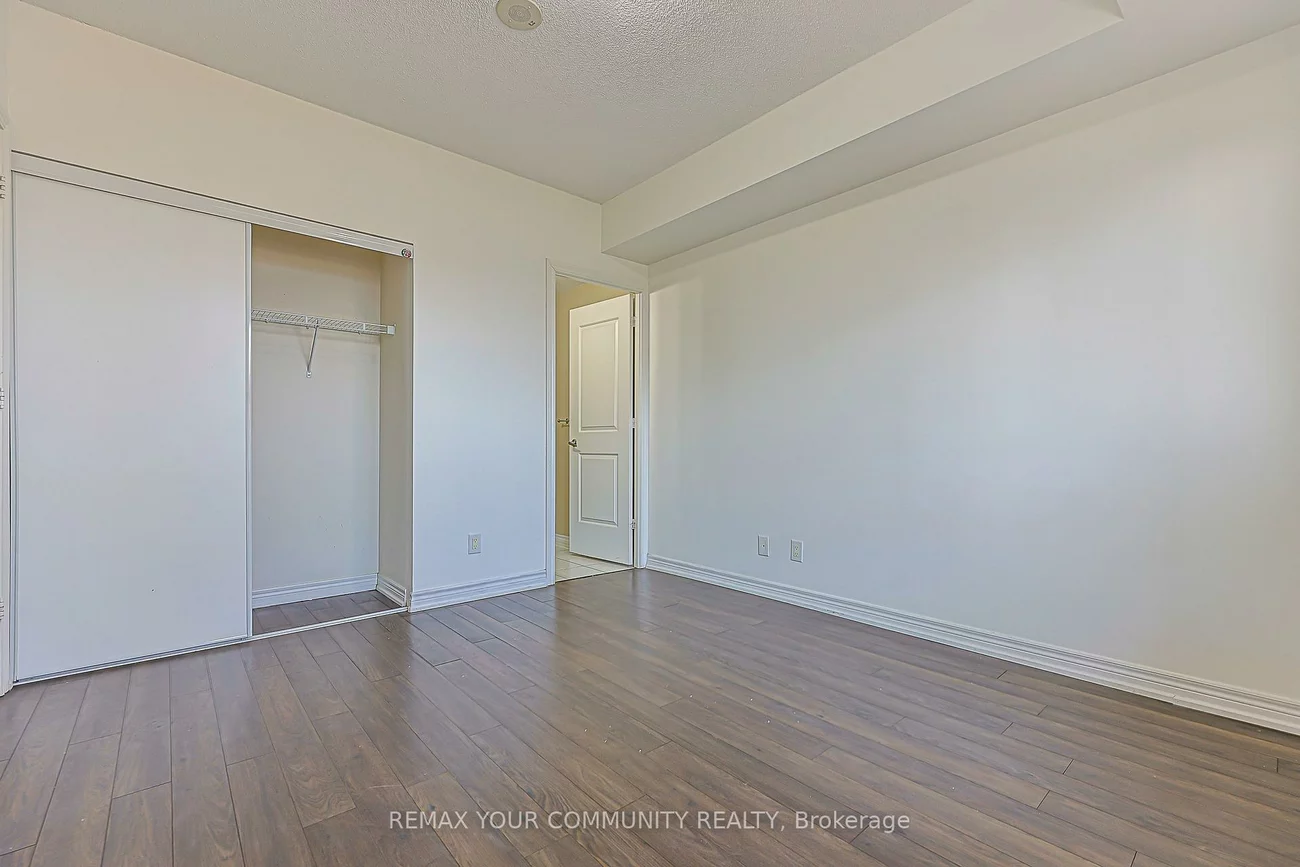 9245, Jane, Maple, Vaughan