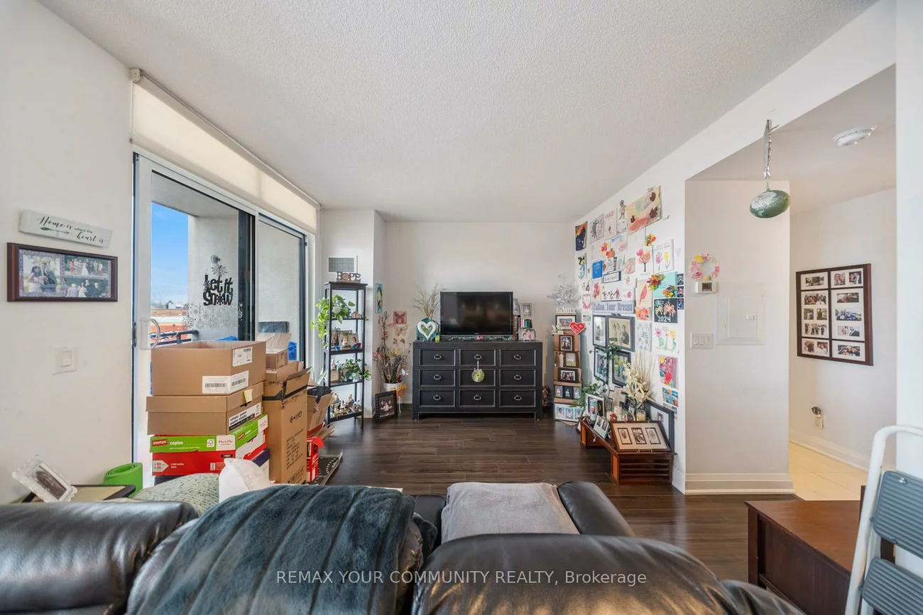 24, Woodstream, Vaughan Grove, Vaughan