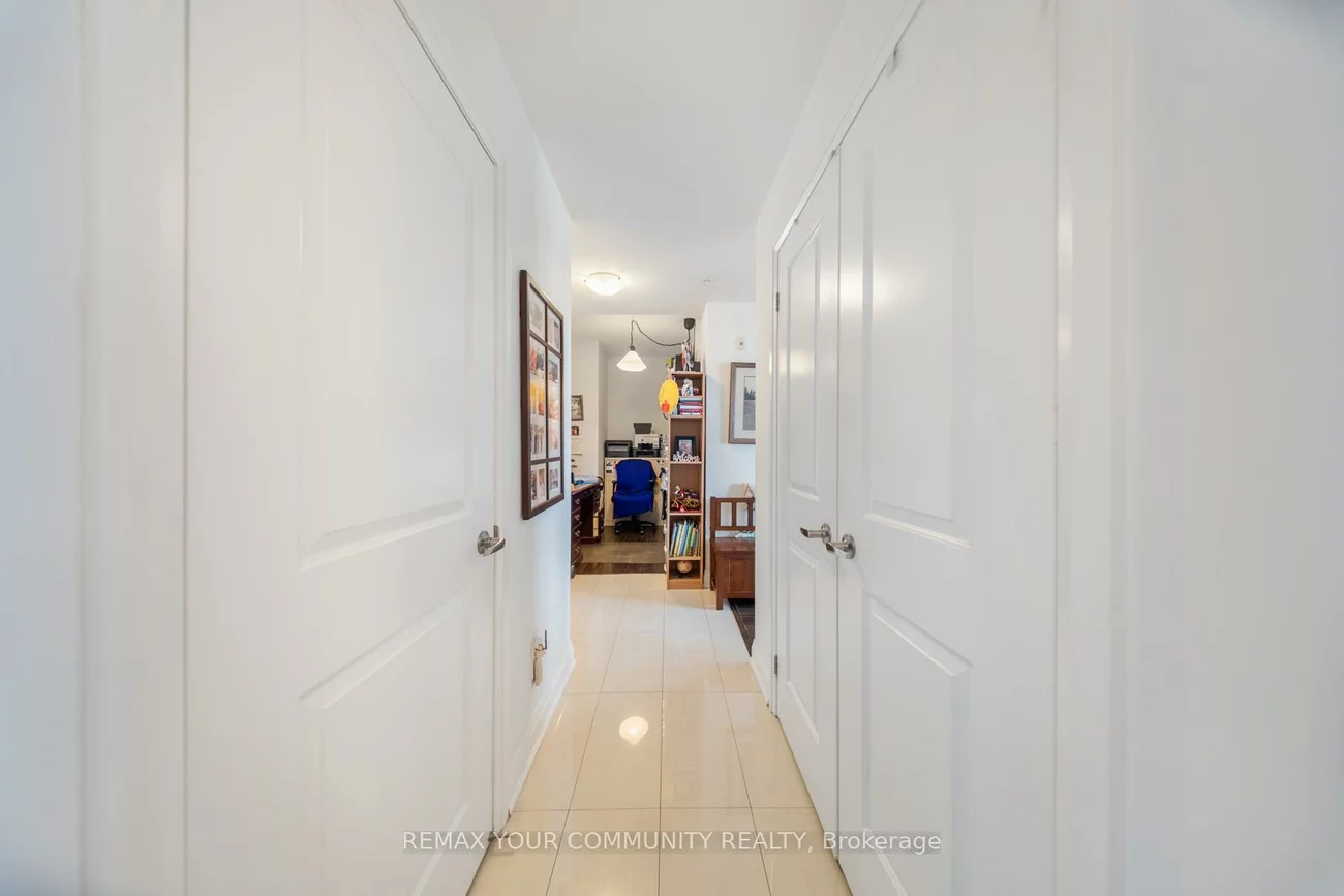 24, Woodstream, Vaughan Grove, Vaughan