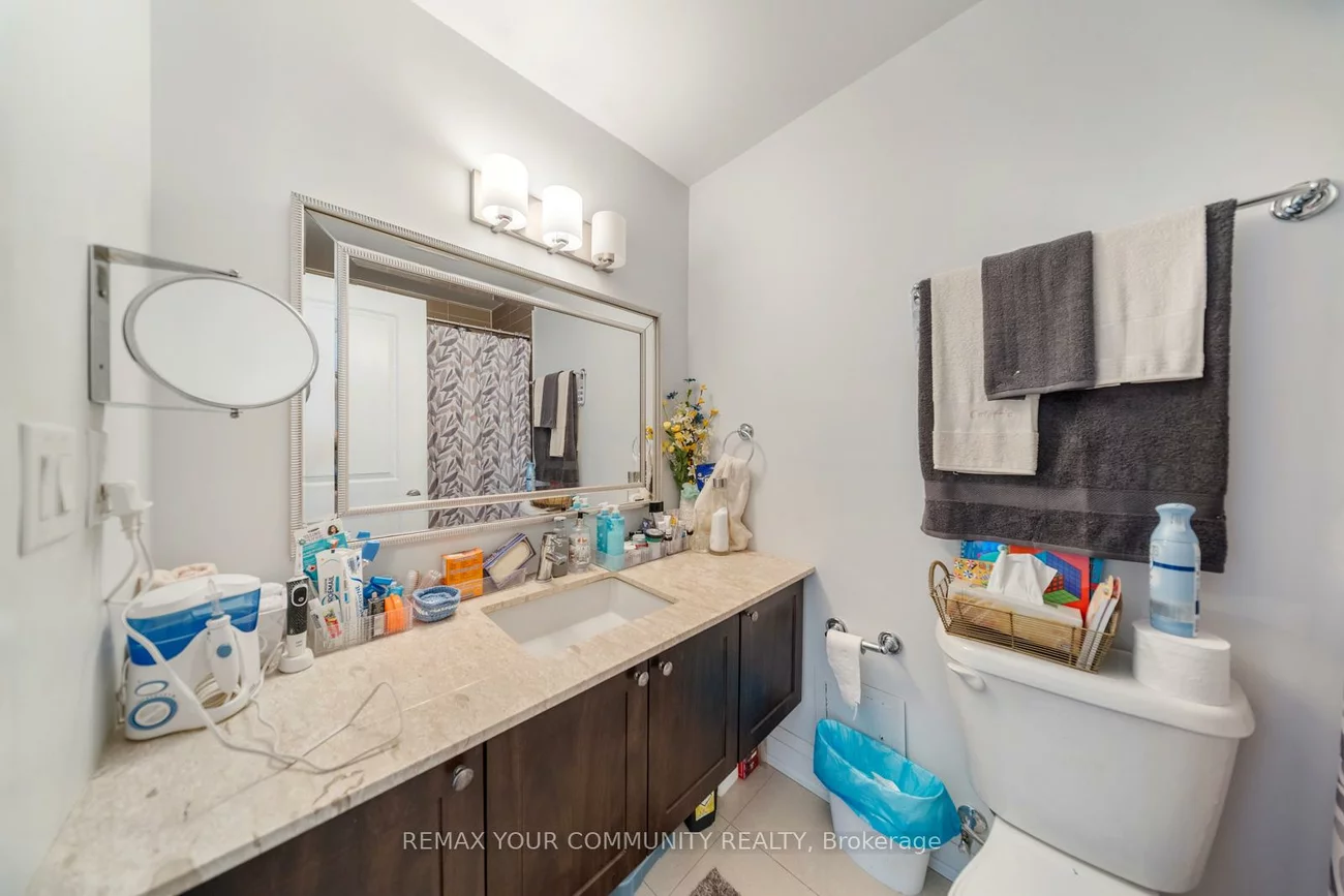 24, Woodstream, Vaughan Grove, Vaughan